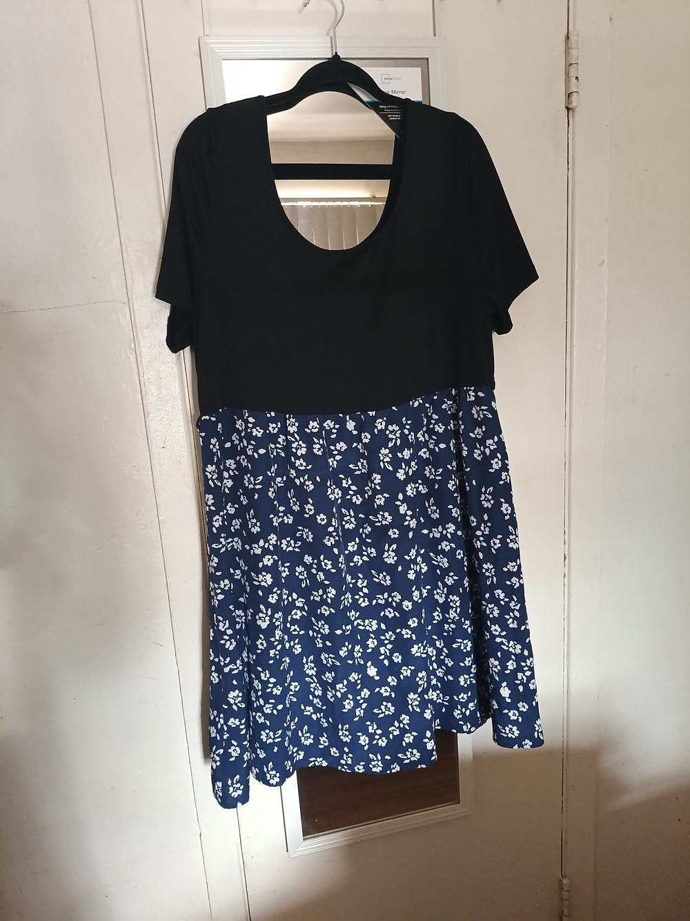 SHEIN Black And Navy Floral Dress